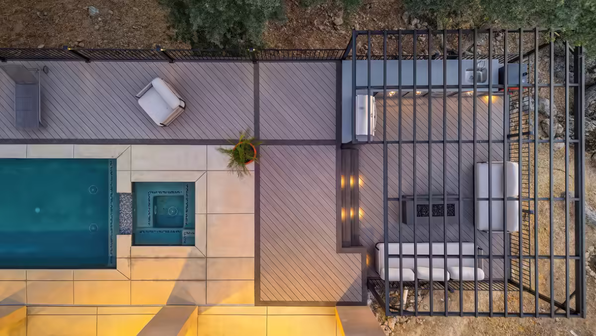 Custom deck built by Stone Ridge Decking for the Belfiore project